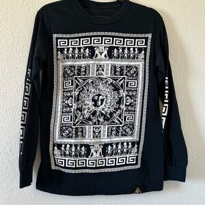 LAST KINGS Black White Graphic along Sleeve shirt Men Size Small